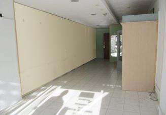 Local ideal davant el Port