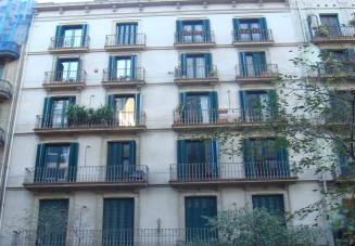 Pis elegant a Pl.Urquinaona