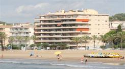 Per disfrutar de la platja i vistes a primera linia de mar